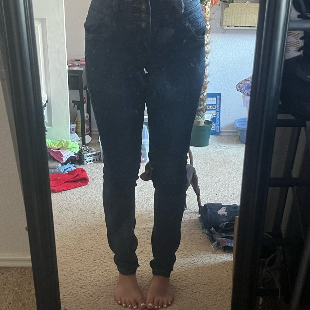 high waisted jeans